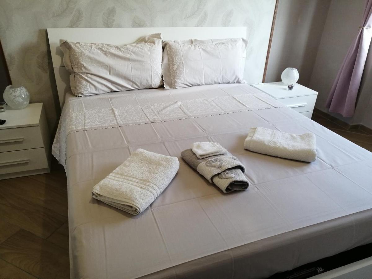 Due Torri Roma Guest House Zewnętrze zdjęcie